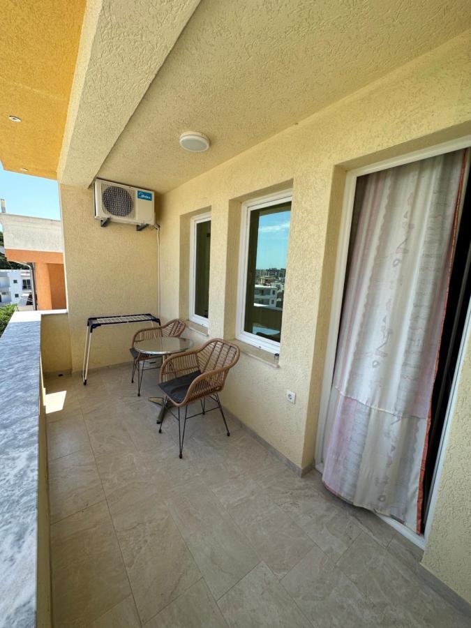 Apartments Edona Ulcinj Buitenkant foto